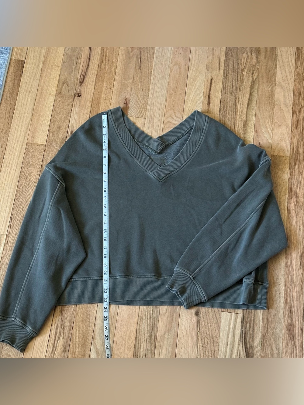 Aerie Olive Green V-Neck Cropped Sweatshirt- Size L